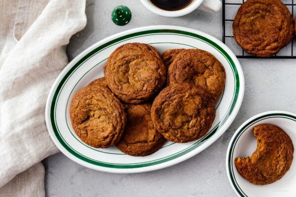 gingerbread cookies recipe | www.iamafoodblog.com