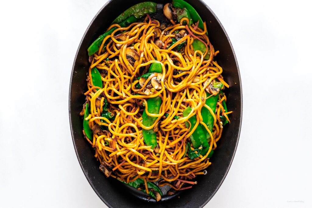 lo mein recipe | www.iamafoodblog.com