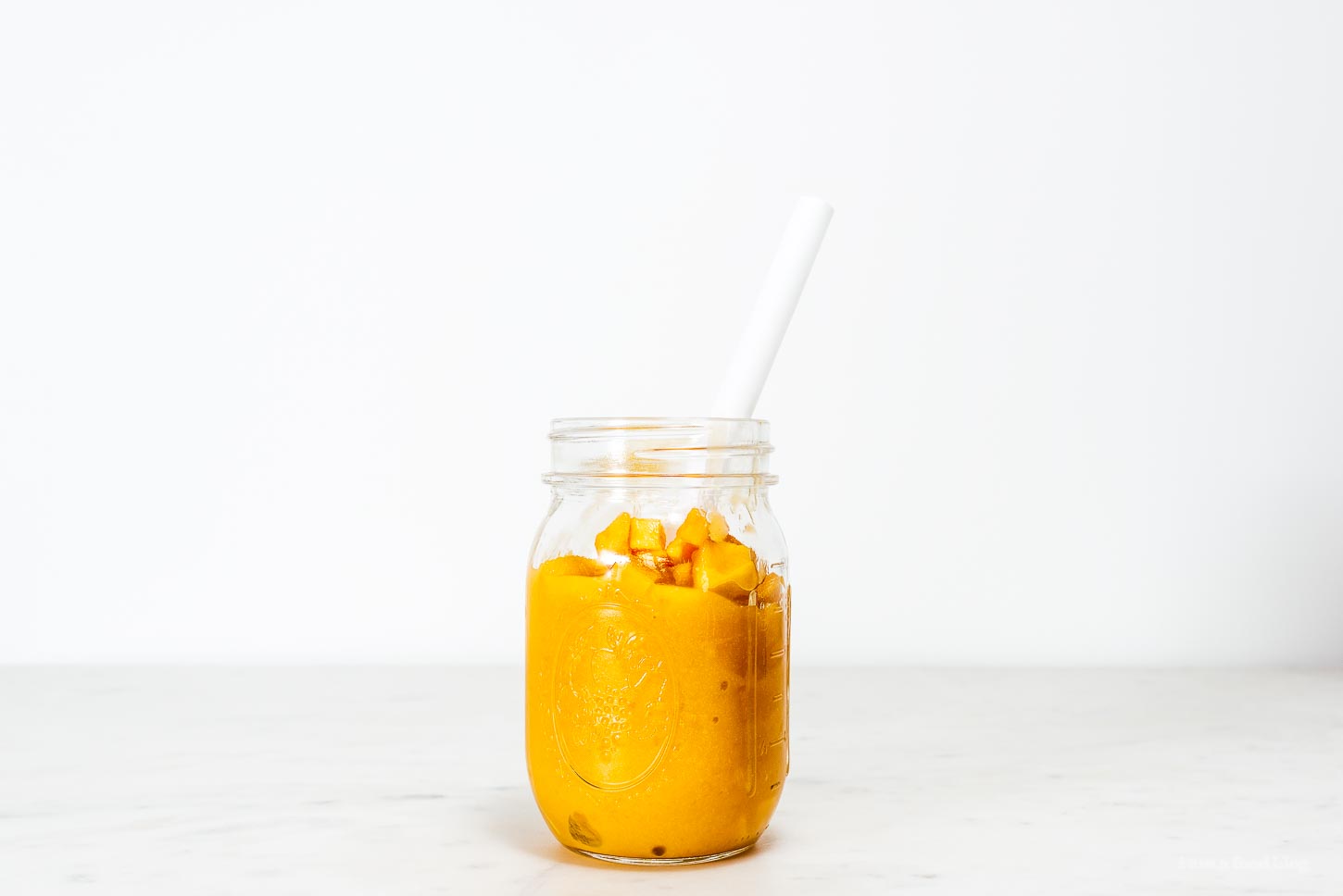 homemade hk style mango smoothie | www.iamafoodblog.com