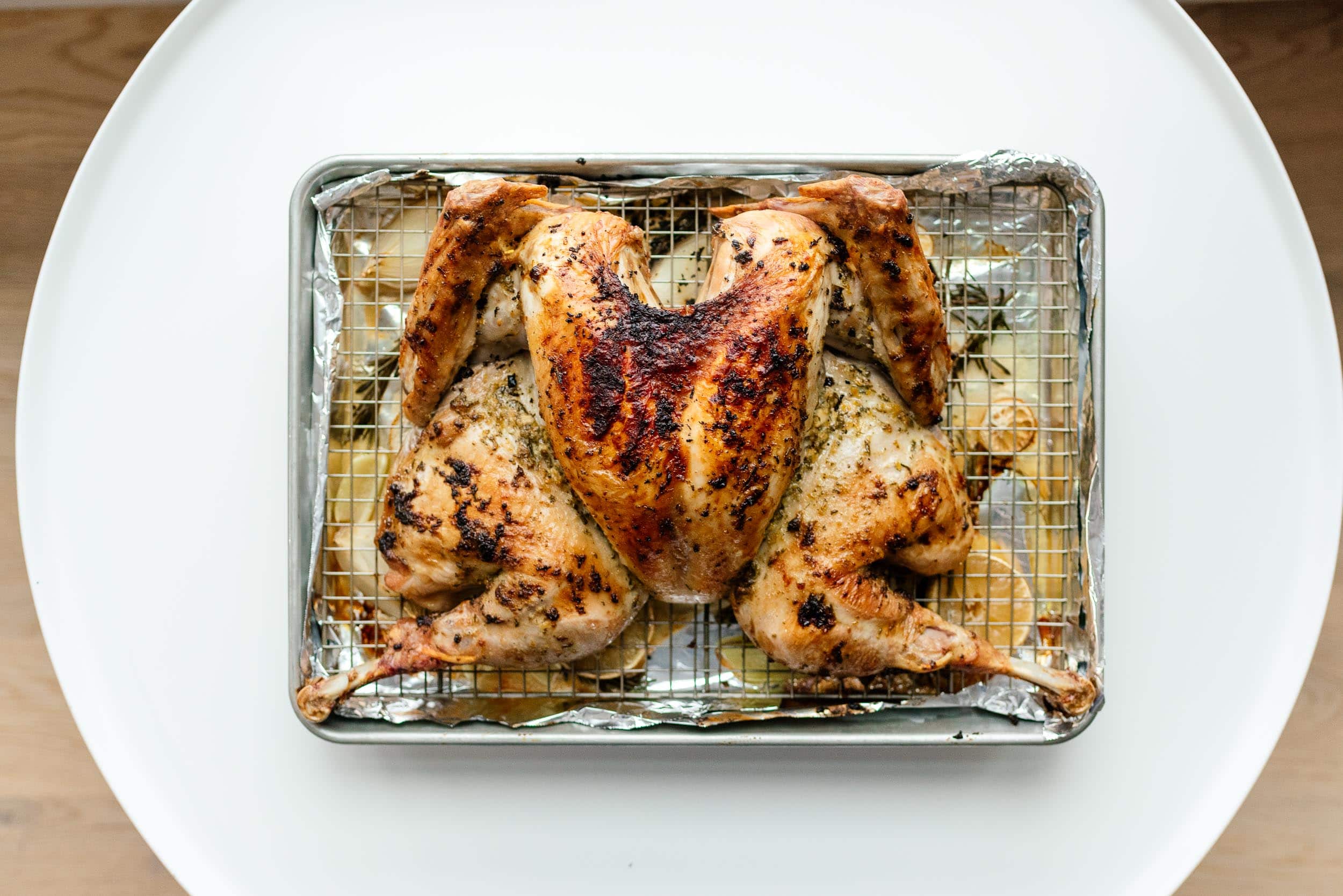 spatchcock turkey recipe | www.iamafoodblog.com